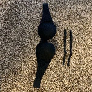 Victoria’s Secret Lace Bra Removable Straps